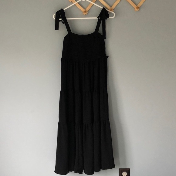 Black Midi Smocked dress size small - Picture 4 of 5
